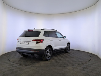 фото Skoda Karoq 2020