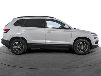 фото Skoda Karoq 2020