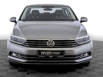 фото Volkswagen Passat B8 2017