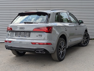 фото Audi Q5 (B9) 2025