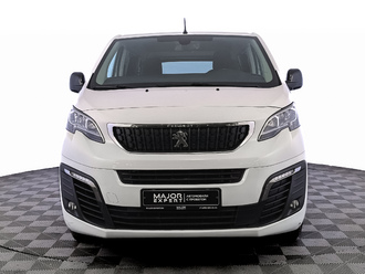 фото Peugeot Traveller 2021