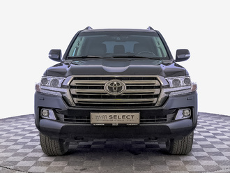 фото Toyota Land Cruiser 200 2020