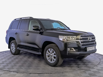 фото Toyota Land Cruiser 200 2020