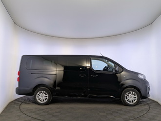 фото Peugeot Traveller 2019