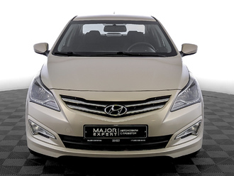 фото Hyundai Solaris I 2015