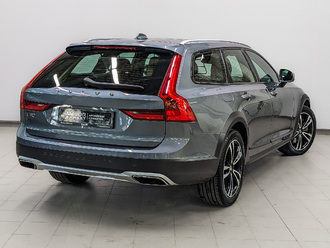 фото Volvo V90 CC 2019