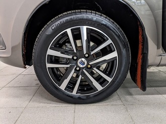 фото Lada Granta II 2020