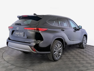 фото Toyota Highlander IV 2024