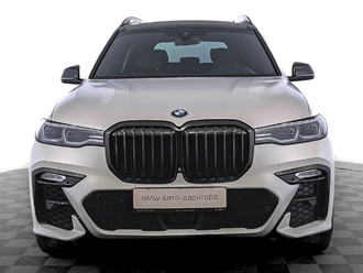 фото BMW X7 (G07) 2022