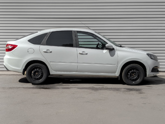 фото Lada Granta II 2023