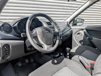 Фото Lada Granta с пробегом