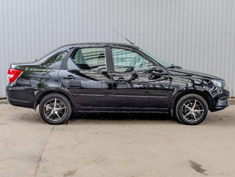 фото Lada Granta II 2023