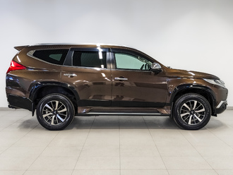 фото Mitsubishi Pajero Sport III 2018
