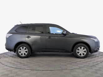 фото Mitsubishi Outlander III 2014