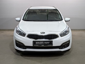 фото Kia Cee`d II 2018