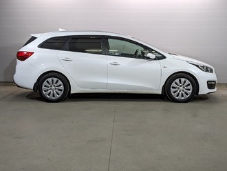 фото Kia Cee`d II 2018