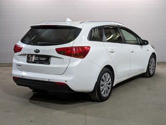 фото Kia Cee`d II 2018