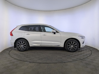 фото Volvo XC60 II 2020
