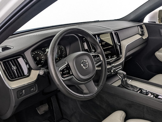 фото Volvo XC60 2020 с пробегом