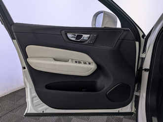 фото Volvo XC60 2020 с пробегом