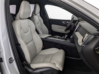 фото Volvo XC60 2020 с пробегом