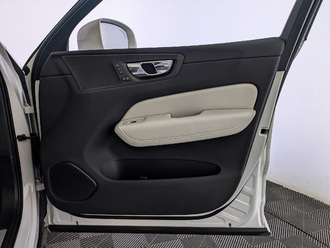 фото Volvo XC60 2020 с пробегом