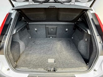 фото Volvo XC40 2021 с пробегом