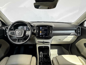 фото Volvo XC40 2021 с пробегом