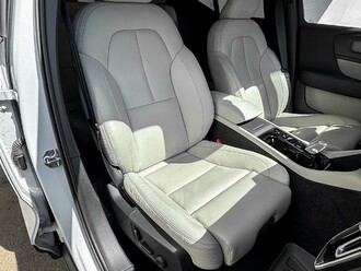 фото Volvo XC40 2021 с пробегом