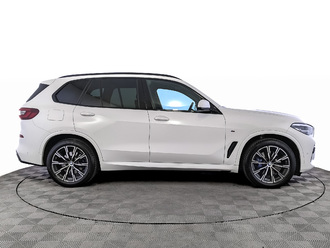 фото BMW X5 (G05/F95) 2022