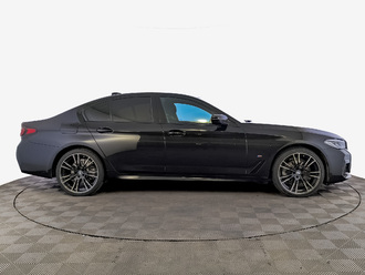 фото BMW 5 (G30/F90) 2021