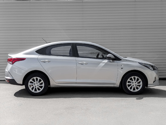 фото Hyundai Solaris II 2021