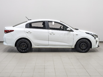 фото Kia Rio 2021