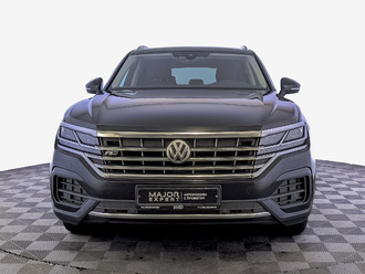 фото Volkswagen Touareg III 2018