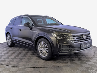 фото Volkswagen Touareg III 2018