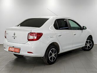 фото Renault Logan II 2017