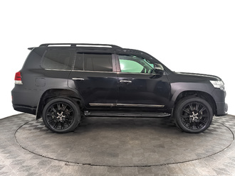фото Toyota Land Cruiser 200 2016