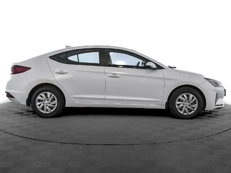 фото Hyundai Elantra VI 2020