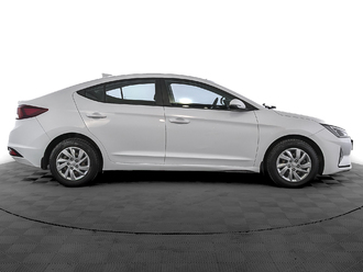 фото Hyundai Elantra VI 2019