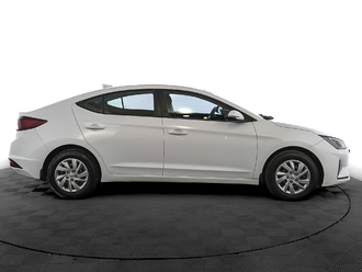 фото Hyundai Elantra VI 2019