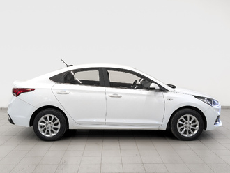 фото Hyundai Solaris II 2019