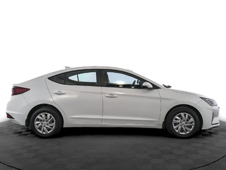 фото Hyundai Elantra VI 2019