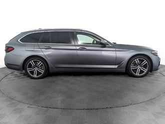 фото BMW 5 (G30/F90) 2020
