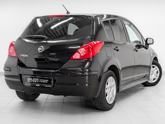 фото Nissan Tiida C11 2011