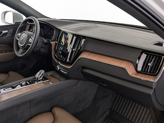 фото Volvo XC60 2024 с пробегом