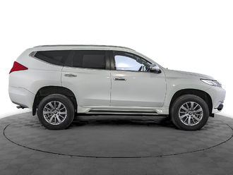 фото Mitsubishi Pajero Sport III 2018