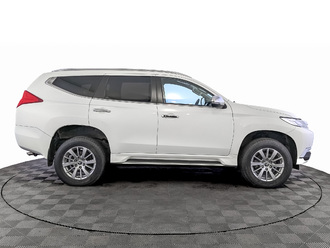 фото Mitsubishi Pajero Sport III 2018