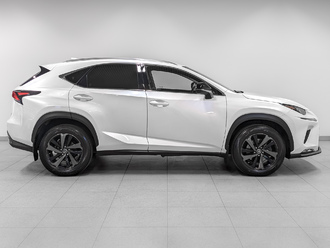 фото Lexus NX 2020