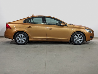 фото Volvo S60 2011 с пробегом