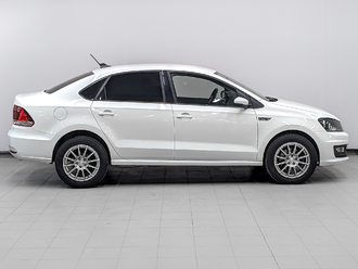фото Volkswagen Polo Sedan 2018